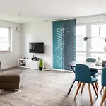 Gorgeous In With House Sea View * 레힐린